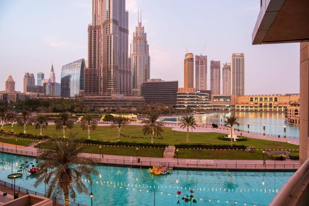 First Class 2Br With Full Burj Khalifa And Fountain View Dubai Eksteriør billede