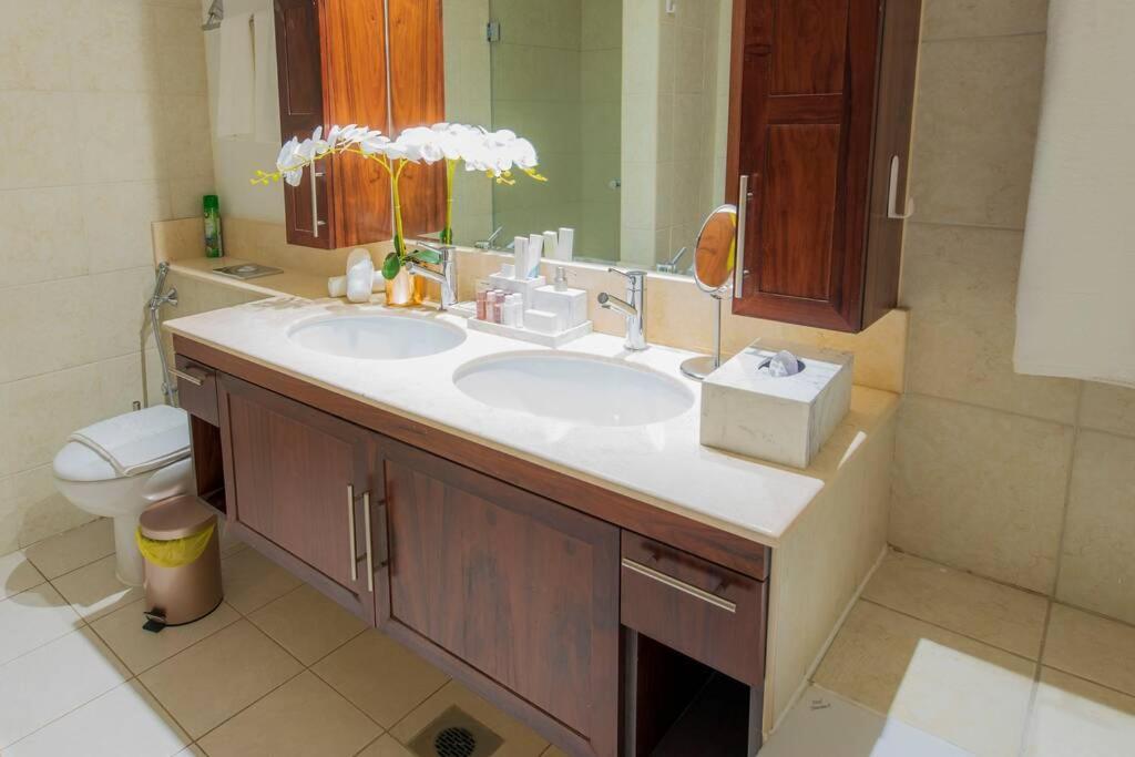 First Class 2Br With Full Burj Khalifa And Fountain View Dubai Eksteriør billede